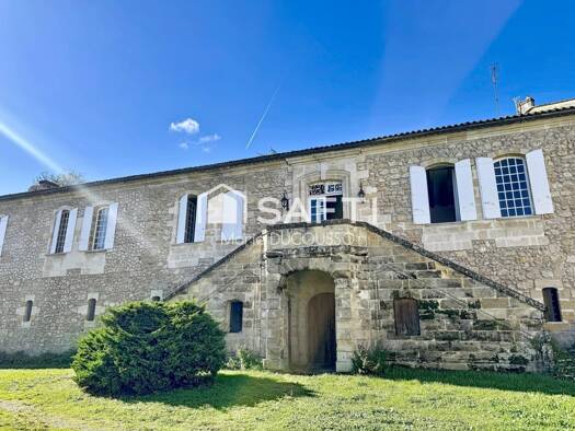 Maison à vendre 498 000 € 10 pièces 6 chambres 343 m² 2 200 m² de terrain Castillon-la-Bataille 33350