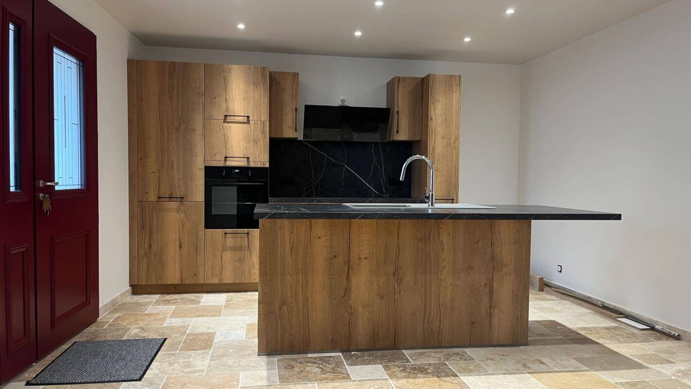 Maison à vendre, 116m², NEUILLE PONT PIERRE