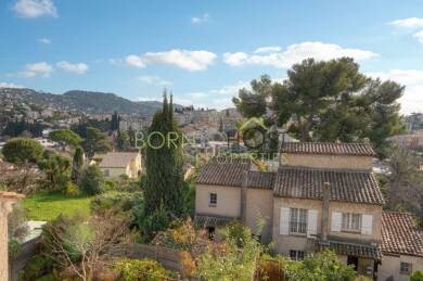 Ferme à vendre 599 000 € 5 pièces 4 chambres 93 m² Mougins 06250