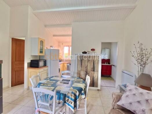 Immeuble à vendre 597 400 € 193 m² Est Ouest Les Sables-d'Olonne 85100