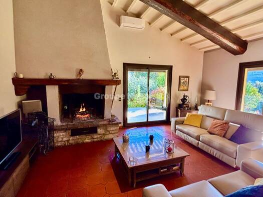 Maison à vendre 449 000 € 4 pièces 3 chambres 124 m² 2 630 m² de terrain Saint-Martin-d'Ardèche 07700
