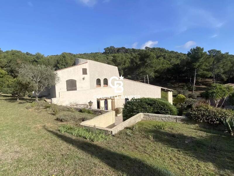 Maison à vendre, 210m², SAINT MANDRIER SUR MER