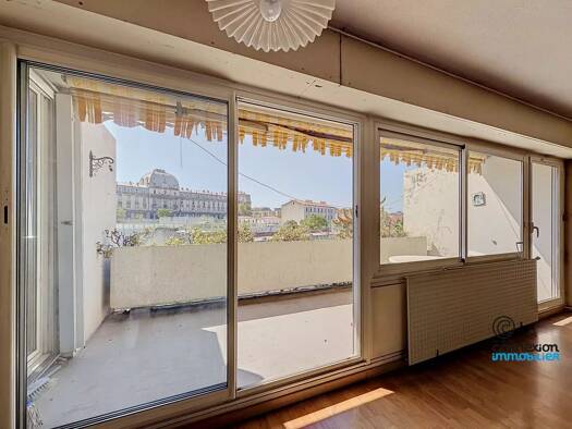 Appartement à vendre 139 000 € 4 pièces 2 chambres 67,65 m² 5ème étage Belle de Mai Marseille 3ème arrondissement 13003