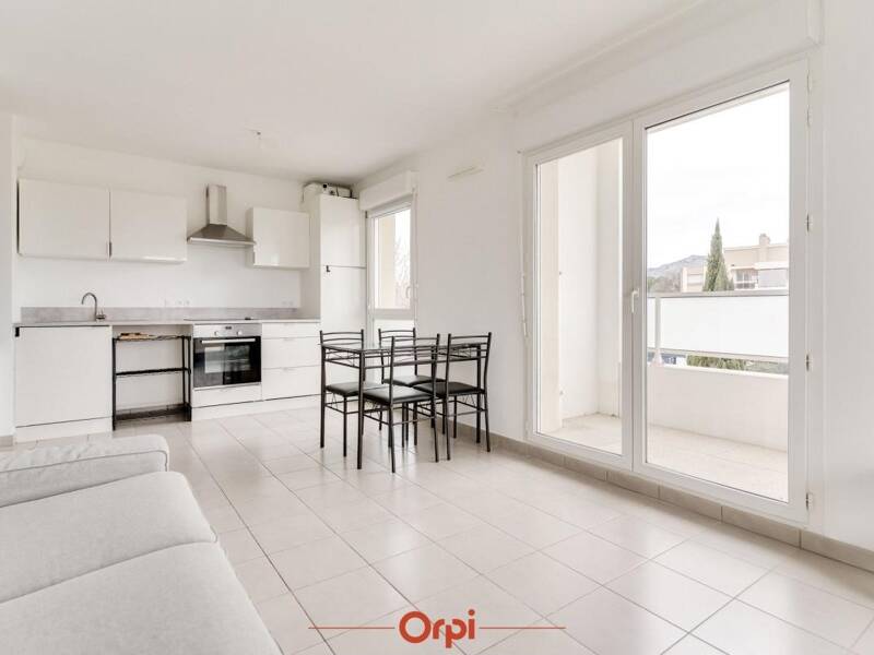 Maison à louer, 56m², MARSEILLE 9E