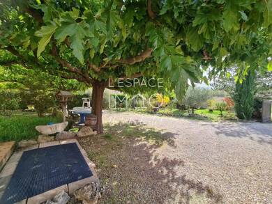 Maison à vendre 270 000 € 5 pièces 3 chambres 129 m² 1 388 m² de terrain Gargas 84400