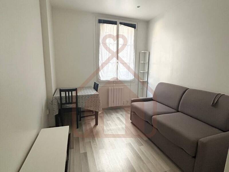 Maison à louer, 17m², LE KREMLIN BICETRE