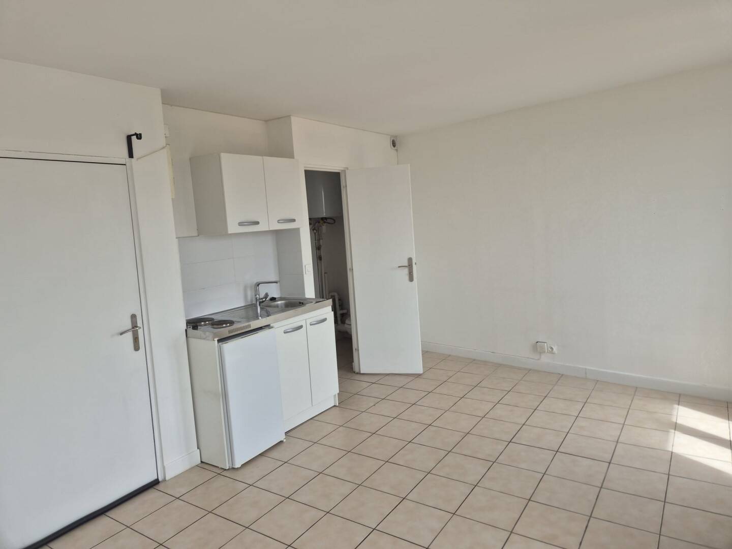 Maison à louer, 21m², DRANCY
