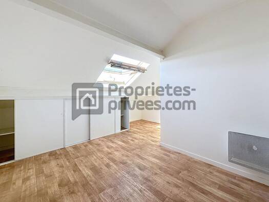 Duplex à vendre 204 000 € 4 pièces 3 chambres 51 m² Étage 1/1 Ascott-Village Ouest-Le Verger Roissy-en-Brie 77680