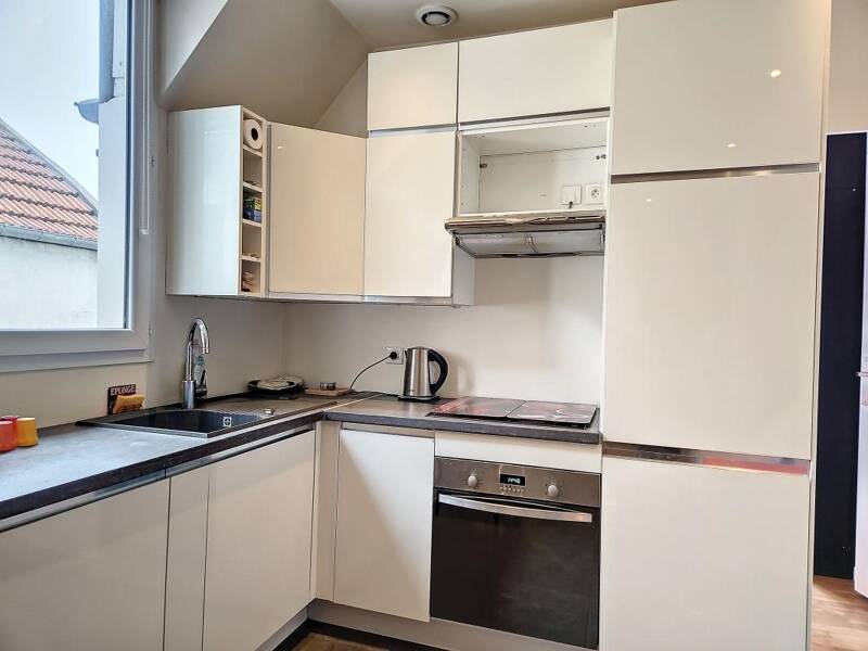 Maison à louer, 28m², SURESNES