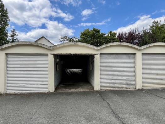 Parking à vendre 22 000 € 12 m² Fresnes 94260