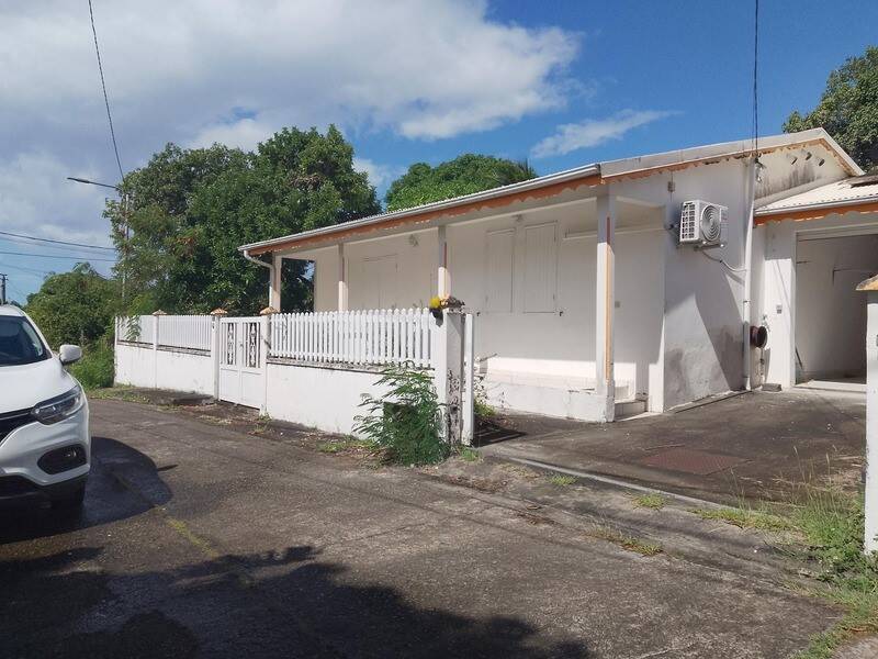 Maison à vendre, 60m², BASSE TERRE