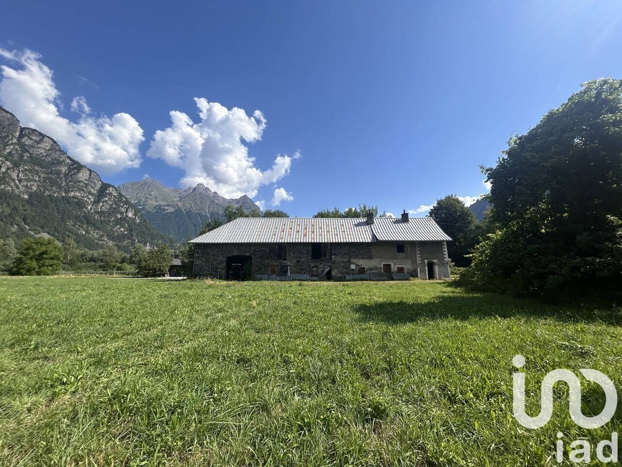 Maison à vendre, 300m², LE BOURG D'OISANS