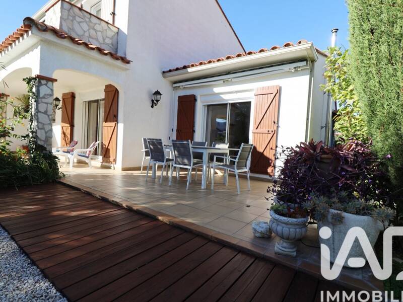 Maison à vendre, 135m², SAINT GENIS DES FONTAINES