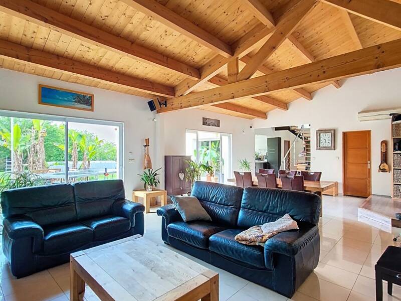 Maison à vendre, 201m², SAINT SAUVEUR D'AUNIS