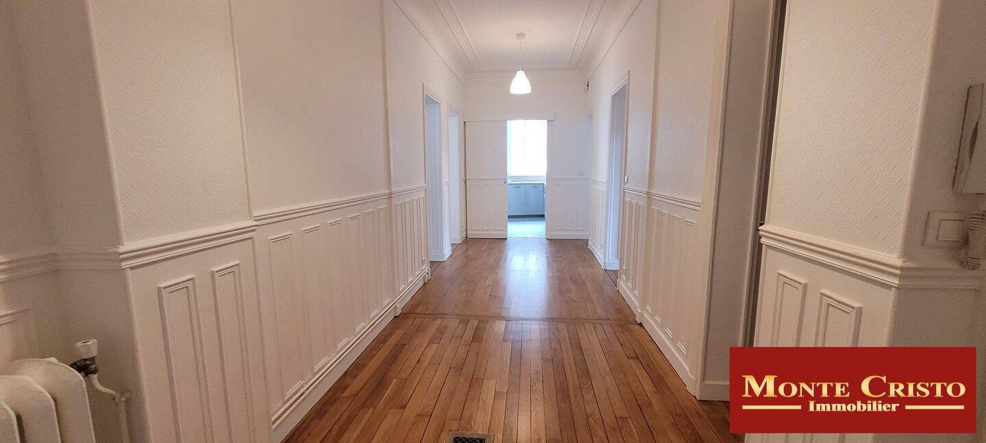 Maison à louer, 141m², VERSAILLES
