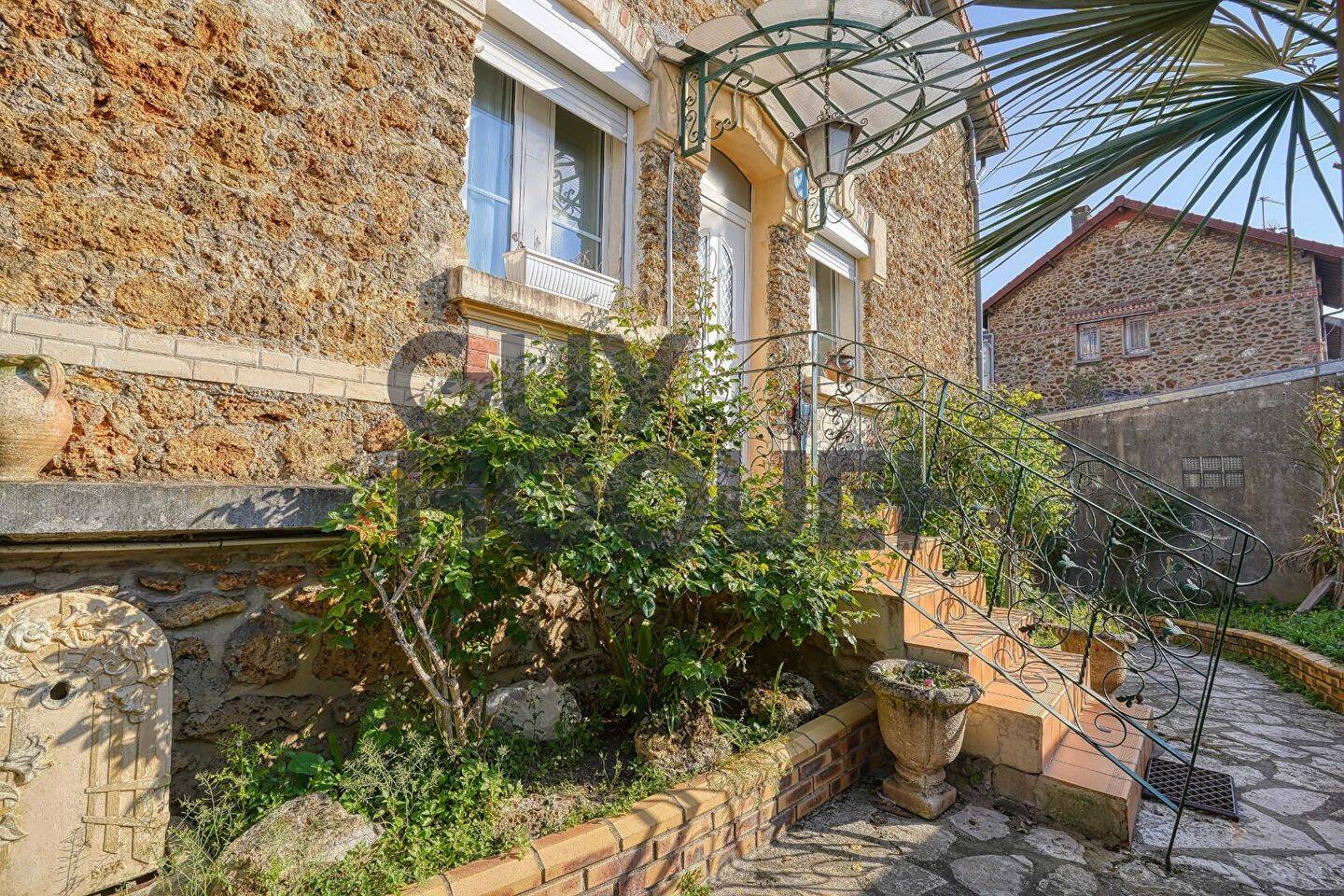 Maison à vendre, 159m², VITRY SUR SEINE