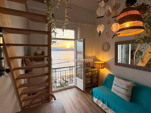 Appartement à vendre 249 000 € 2 pièces 1 chambre 23,45 m² Étage 1/1 La Seyne-sur-Mer 83500