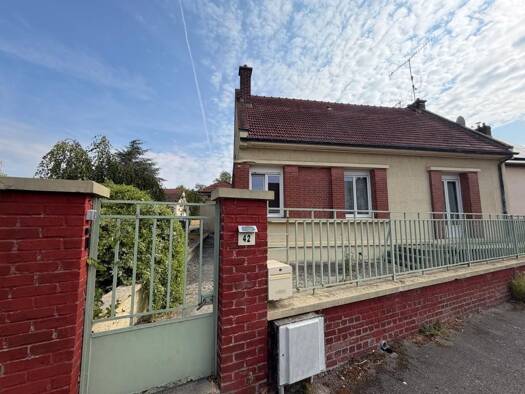 Maison à vendre 158 900 € 5 pièces 4 chambres 130 m² 1 383 m² de terrain Quessy Centre Tergnier 02700