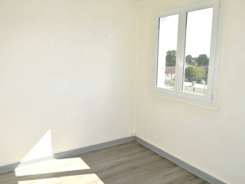 Maison à louer, 43m², SAINT JULIEN LES VILLAS