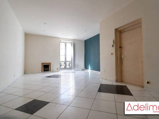 Appartement à vendre 199 000 € 4 pièces 3 chambres 91,14 m² Étage 1/3 Arènes Nîmes 30000