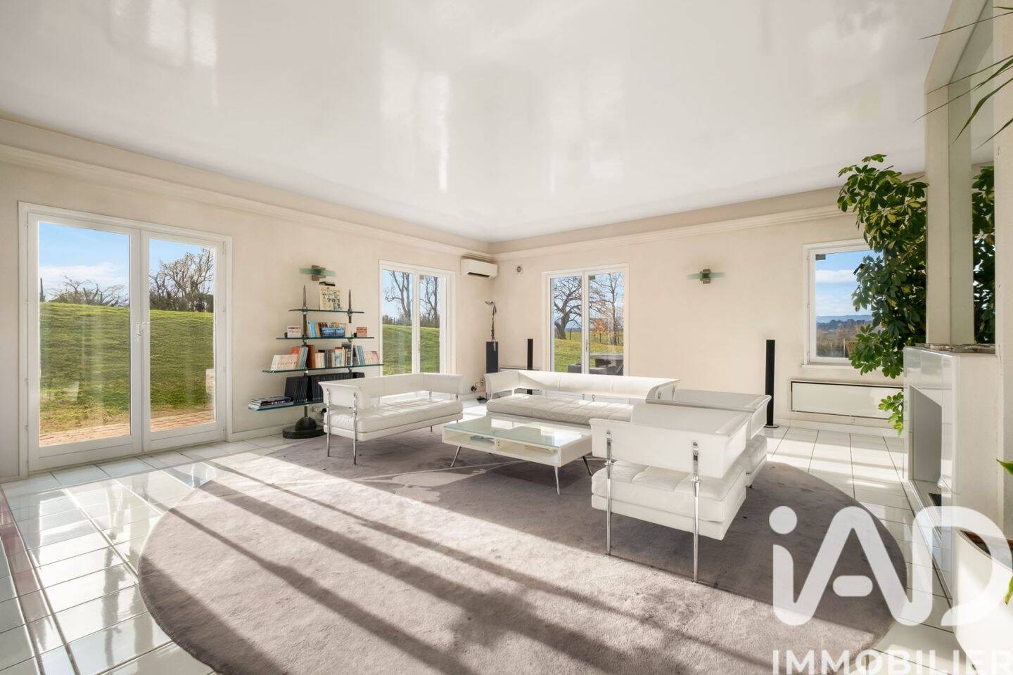 Maison à vendre, 270m², SAINT GENIS LAVAL