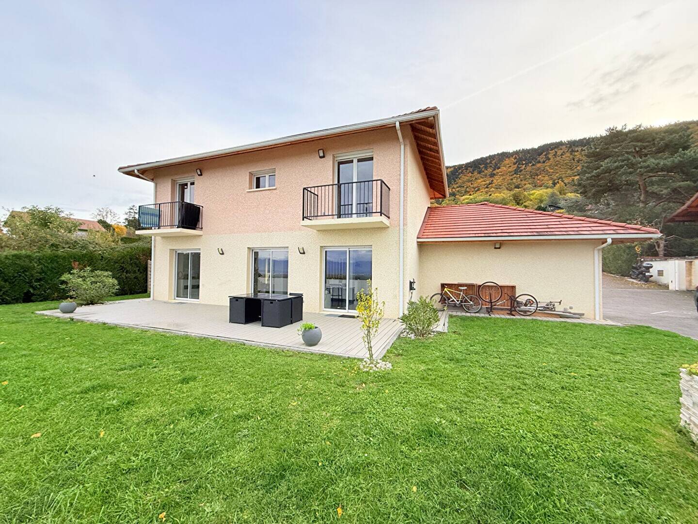 Maison à vendre, 121m², SAINT CERGUES