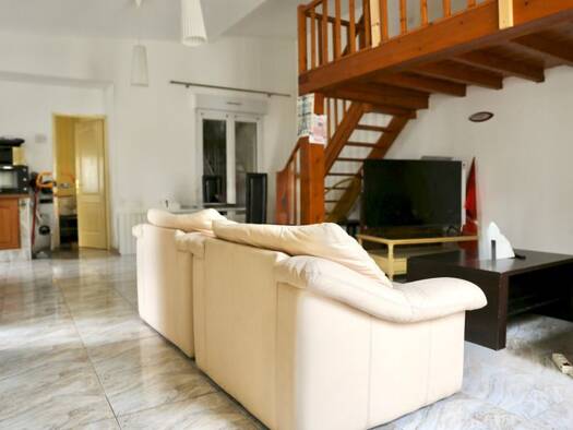 Maison de plain-pied à vendre 265 000 € 3 pièces 2 chambres 72 m² 2 611 m² de terrain Clairmarais-Charles Arnould Reims 51100