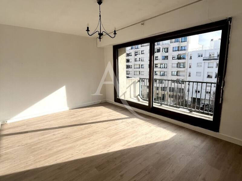 Maison à louer, 32m², COURBEVOIE