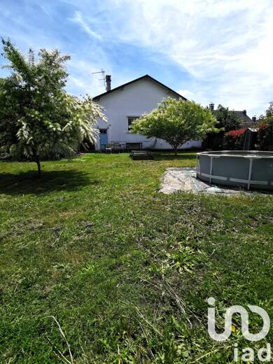 Maison de plain-pied à vendre 158 000 € 5 pièces 3 chambres 74 m² 725 m² de terrain Sainte Marie Ouest Oloron-Sainte-Marie 64400