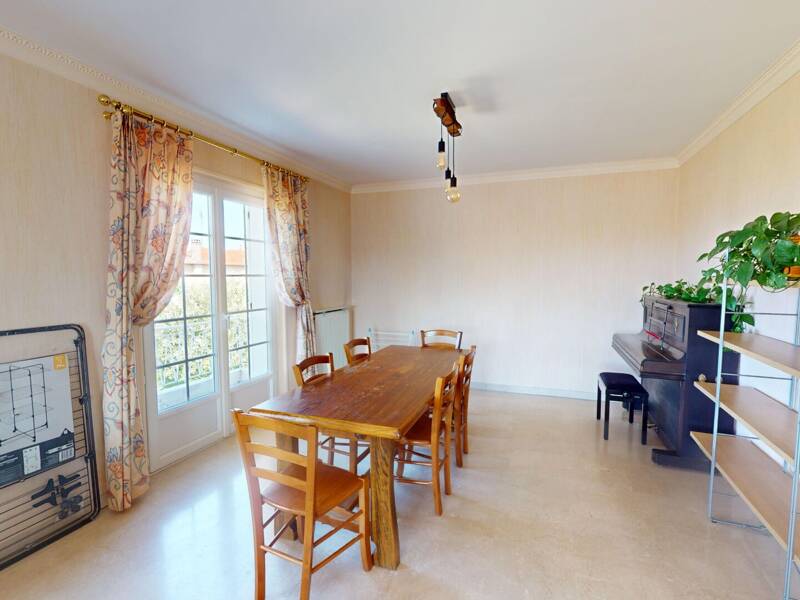 Maison à louer, 100m², CHAZELLES SUR LYON