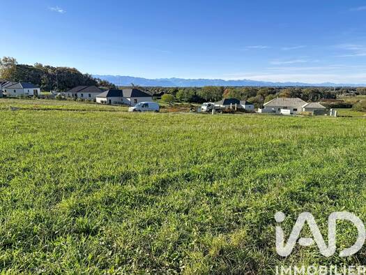 Terrain constructible viabilisé à vendre 69 000 € 1 524 m² de terrain Saint-Laurent-Bretagne 64160