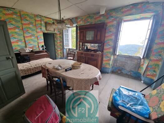 Appartement à vendre 80 000 € 9 pièces 5 chambres 116,1 m² RDC Zalana 20272