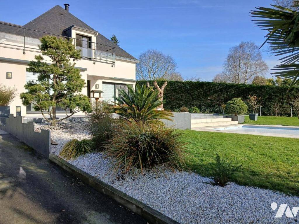 Maison à vendre, 185m², SULNIAC