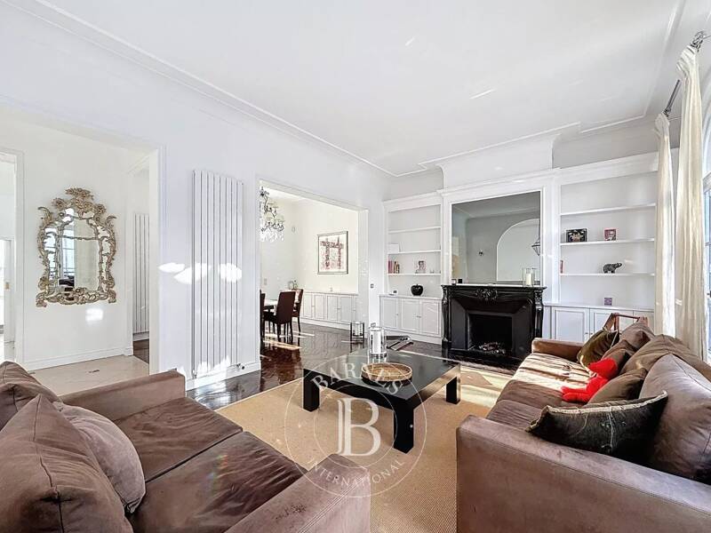 Maison à louer, 300m², NEUILLY SUR SEINE