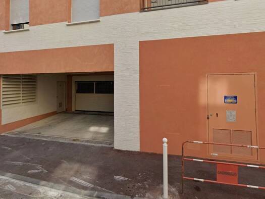 Parking à louer 135 € Puget-Théâtre Toulon 83000