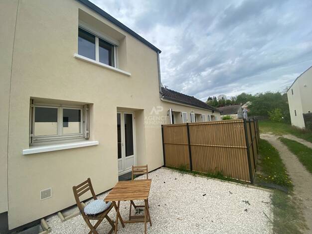 Duplex à vendre 149 000 € 2 pièces 1 chambre 27 m² RDC Les Berthelées-Les Coteaux-Les Perruchet Auvers-sur-Oise 95430