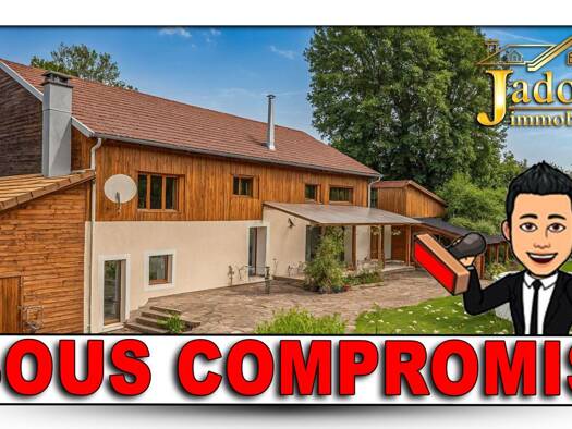Ferme à vendre 279 900 € 7 pièces 4 chambres 210 m² 2 470 m² de terrain Anould 88650