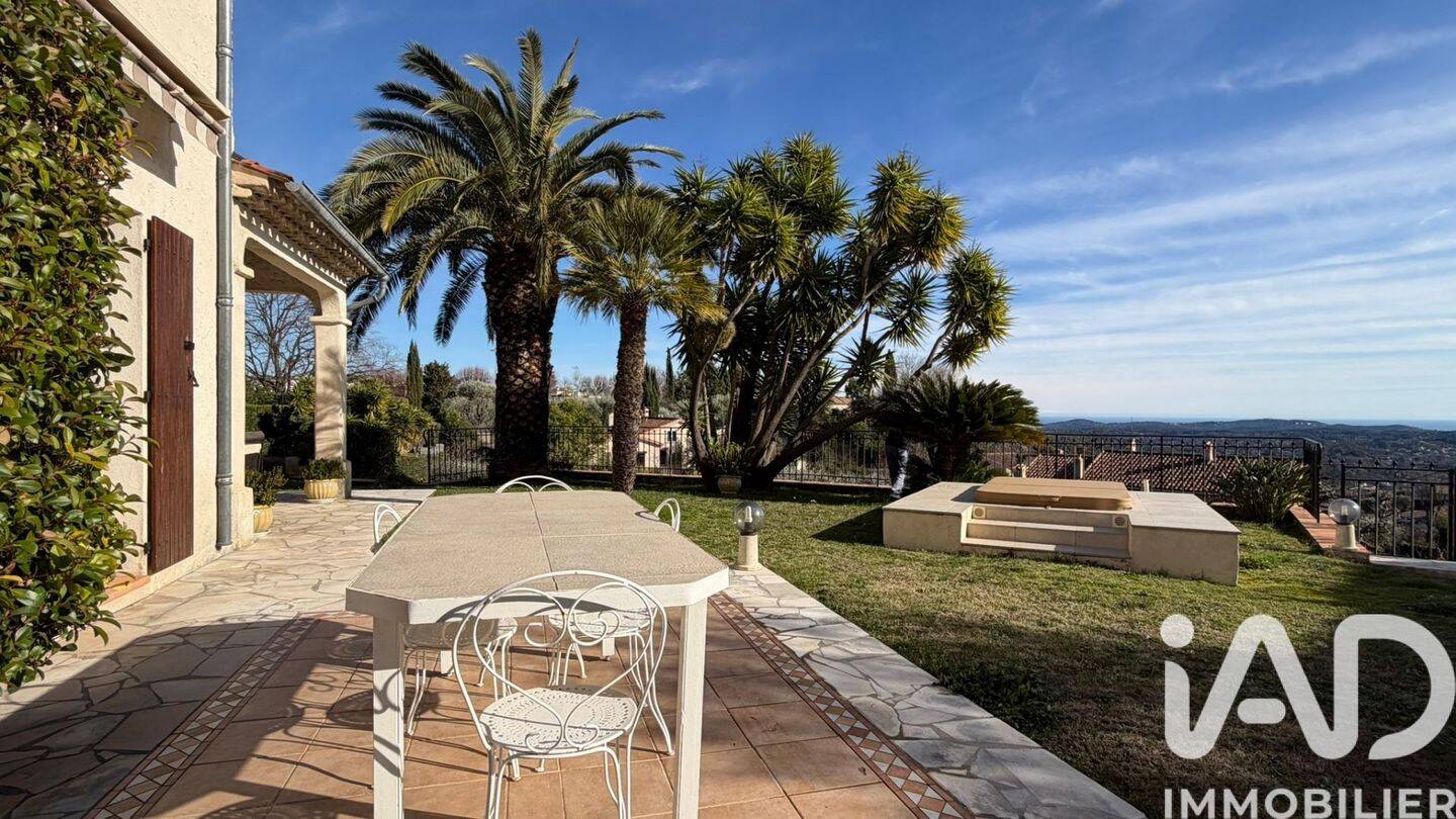 Maison à vendre, 105m², CHATEAUNEUF DE GRASSE