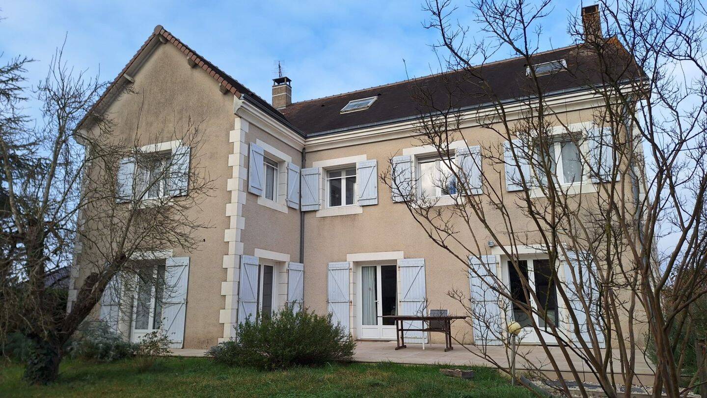 Maison à vendre, 240m², POITIERS