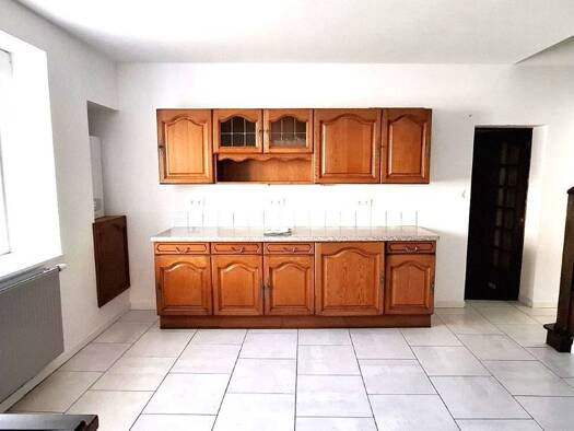 Appartement à vendre 140 200 € 7 pièces 4 chambres 128 m² Darnieulles 88390