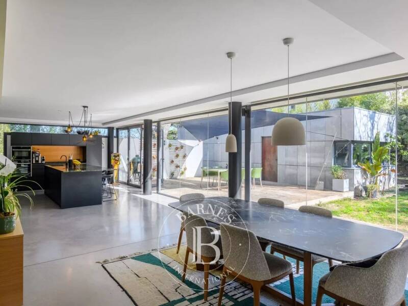Maison à vendre, 233m², MARSEILLE 12E