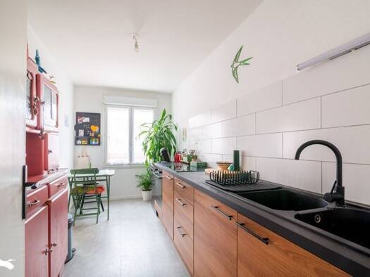 Appartement à vendre 165 000 € 3 pièces 2 chambres 71 m² Étage 2/3 Les Pradettes Toulouse 31100