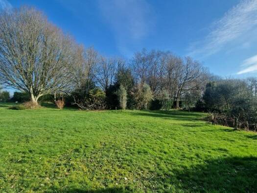 Terrain à vendre 220 000 € 2 000 m² de terrain Tréméoc 29120