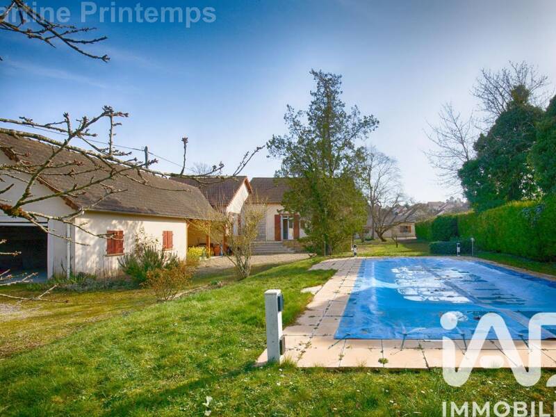 Maison à vendre, 198m², PONT SUR YONNE
