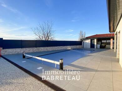 Maison à vendre 790 000 € 8 pièces 6 chambres 260 m² 2 000 m² de terrain Faramans 01800