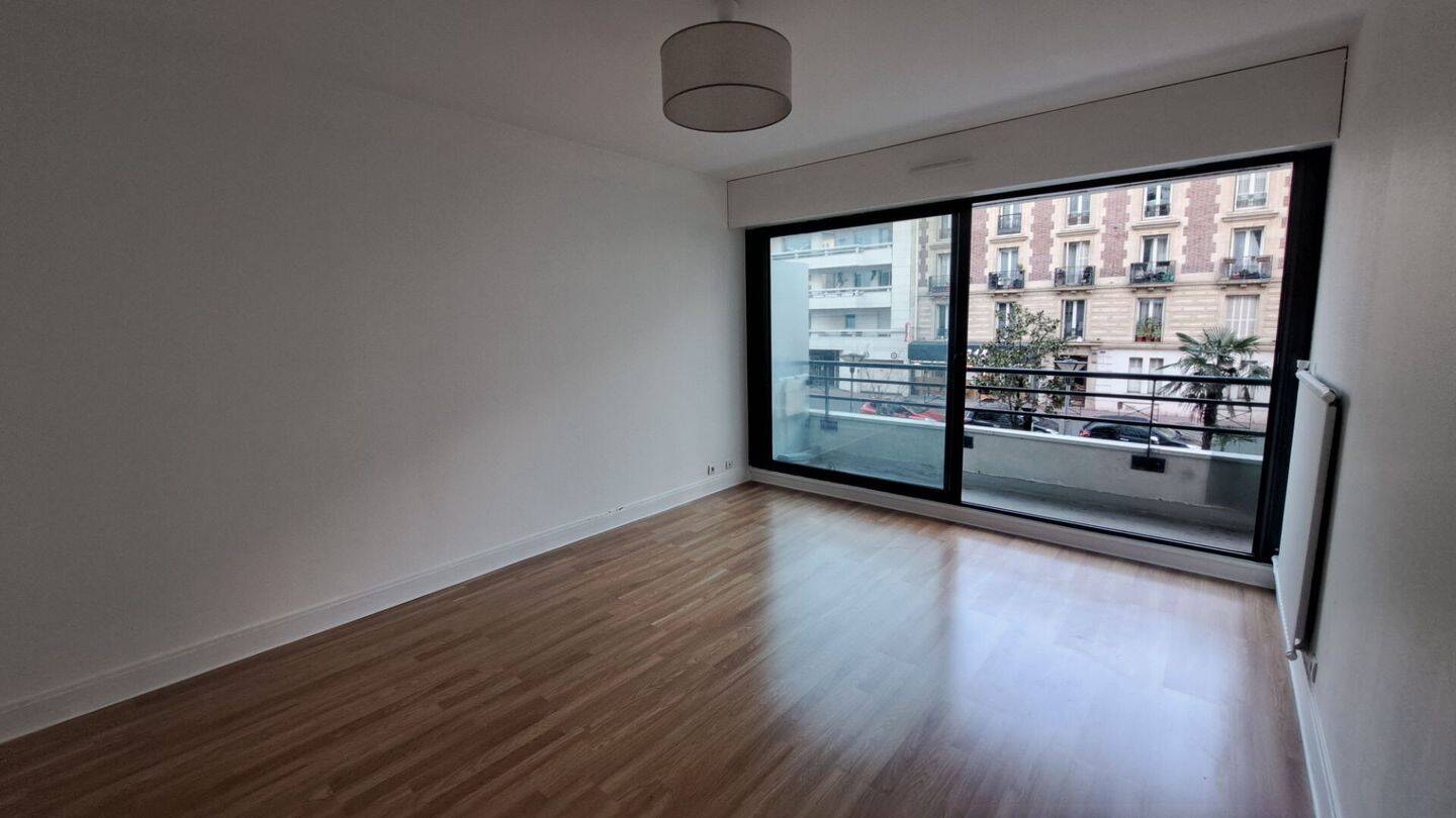 Maison à louer, 49m², LEVALLOIS PERRET