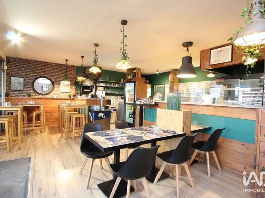 Local commercial à vendre 160 000 € 84 m² de surface de vente Saint-Dionisy 30980