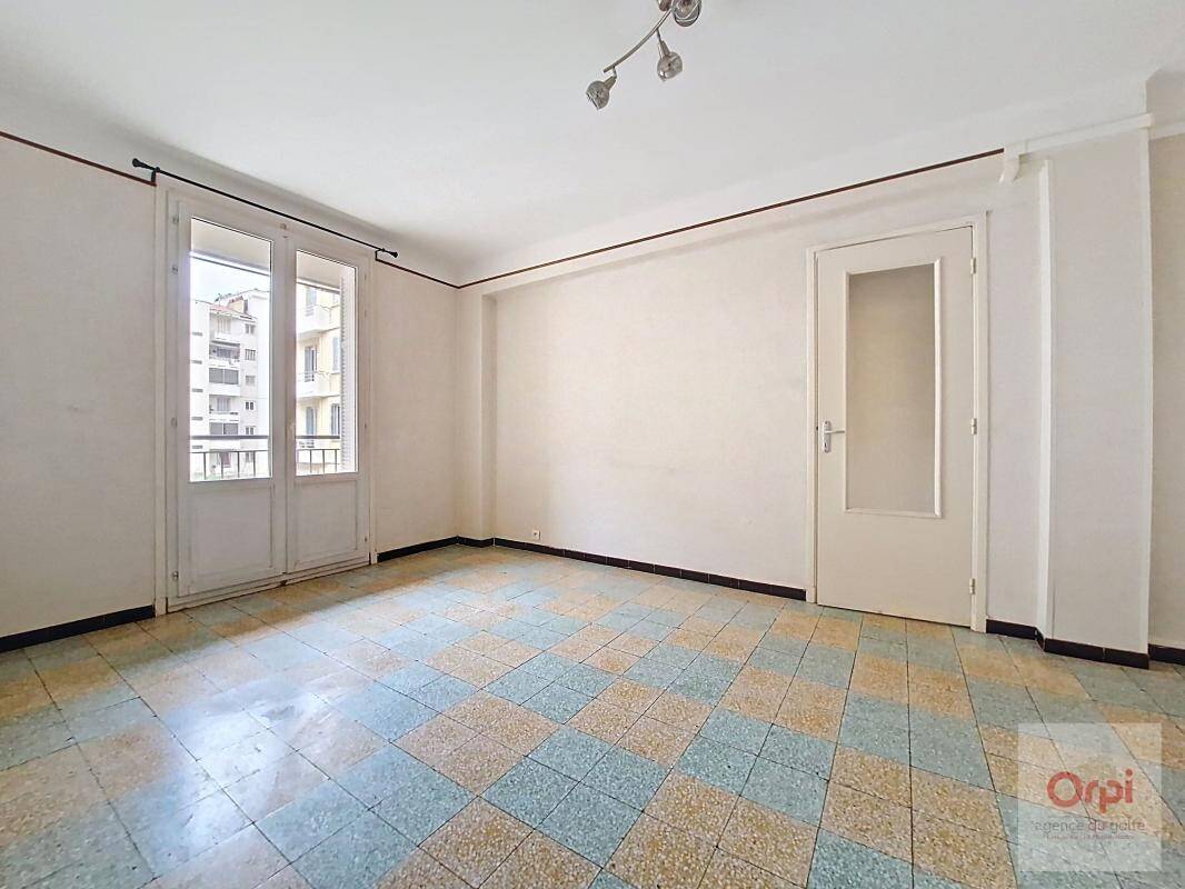 Maison à louer, 50m², AJACCIO