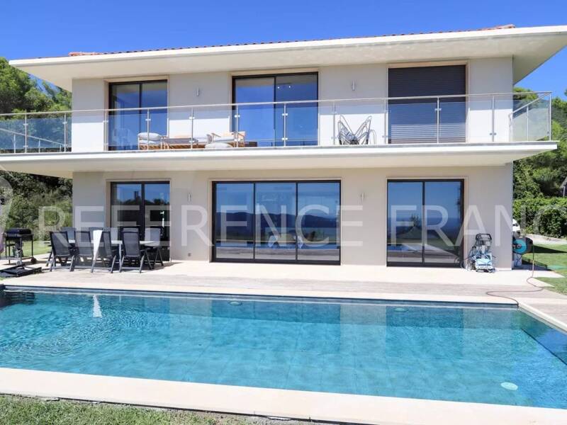 Maison à louer, 250m², MOUGINS