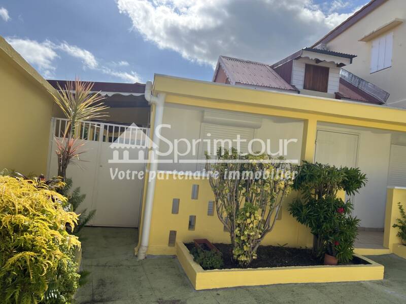 Maison à louer, 67m², BASSE TERRE